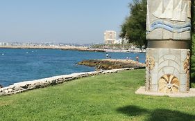 Casa Del Angel , Cosy 2 Bed Apartment,150M From Playa Los Locos Plus Beautiful Swimming Pool